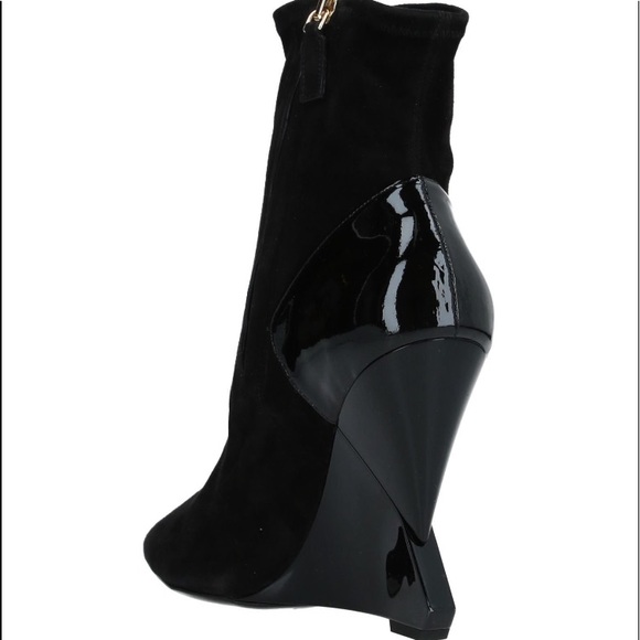 Lanvin Suede Wedge Ankle Boots NIB US Size 6 - Picture 4 of 10